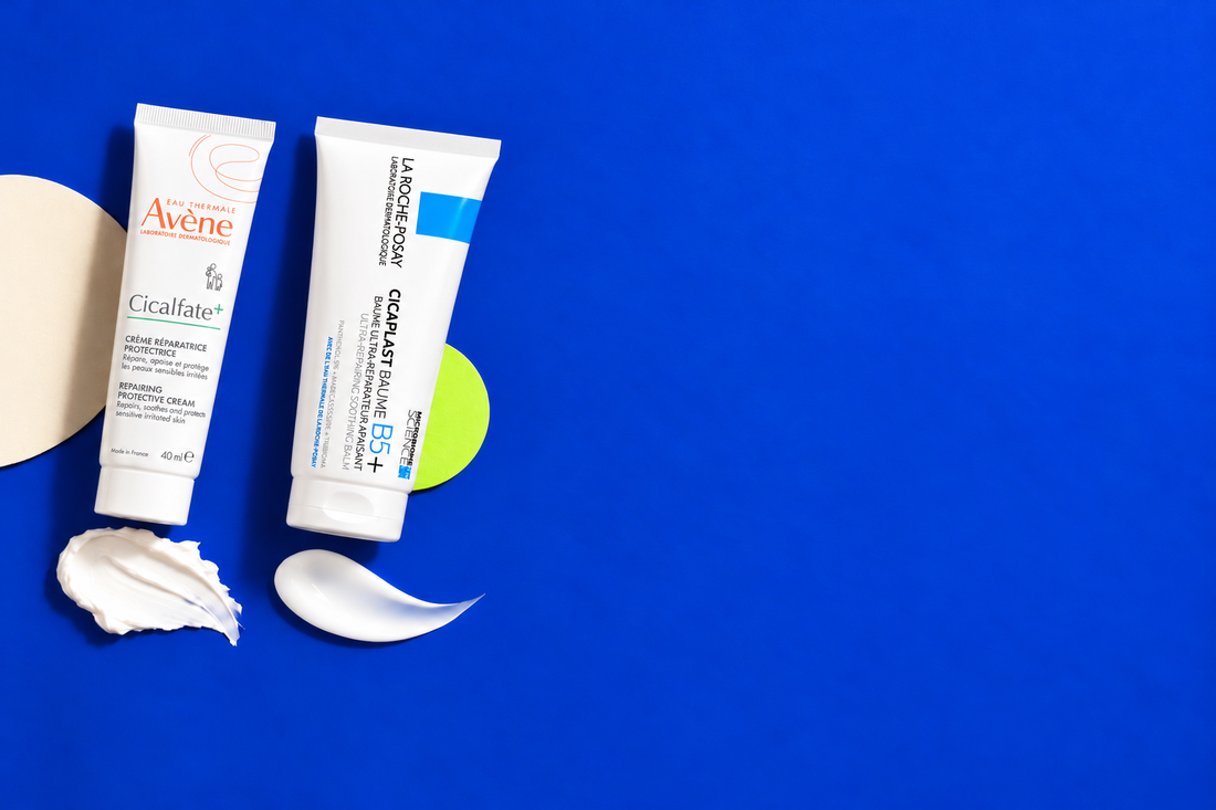 Cicalfate+ da Avène e Cicaplast Baume B5 da La Roche-Posay lado a lado, com uma amostra da textura de cada creme
